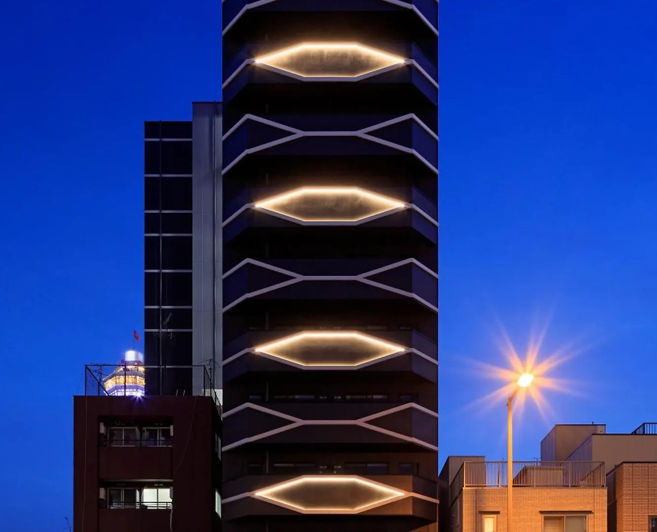 Apartment Hotel 11 Shinsekai Ōsaka