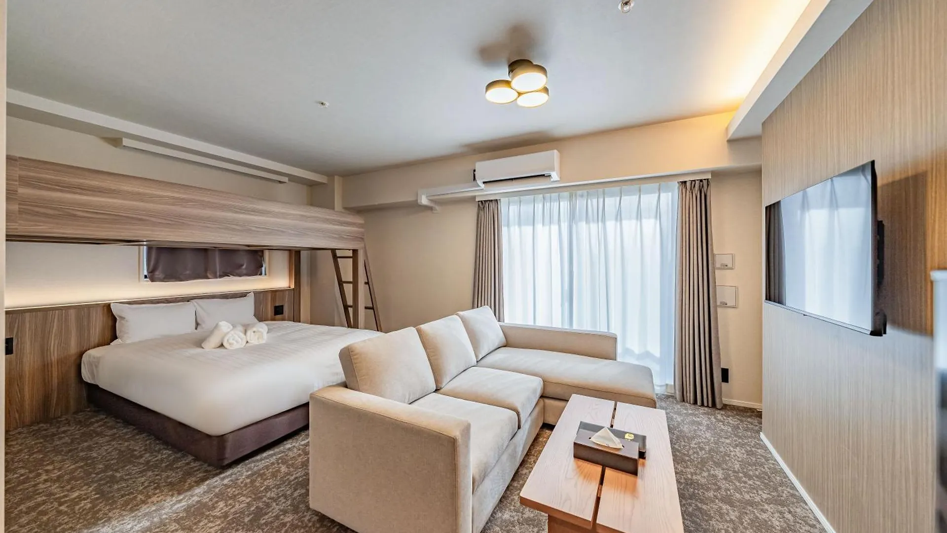 Apartment Hotel 11 Shinsekai Ōsaka