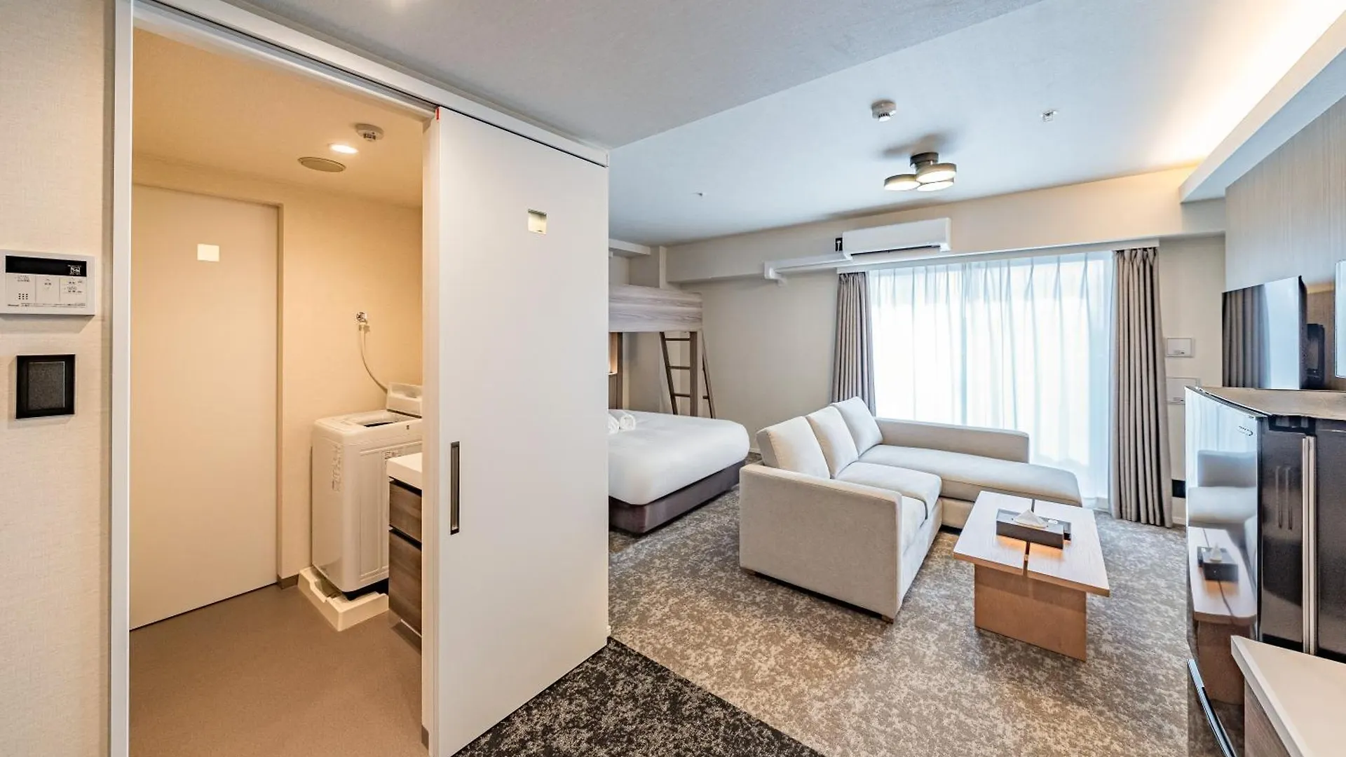 Apartment Hotel 11 Shinsekai Ōsaka